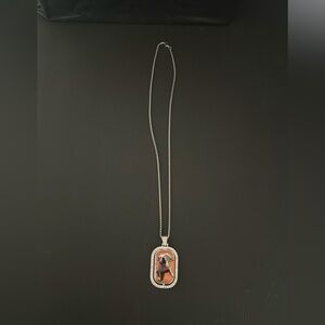 Customized necklace with pendant